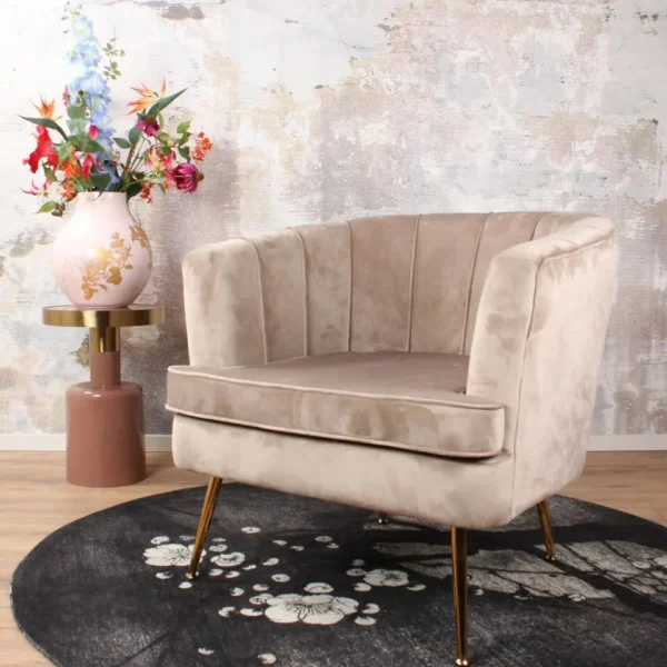 Pola fauteuil champagne/taupe velours(met zwarte poten) 78x69x75cm